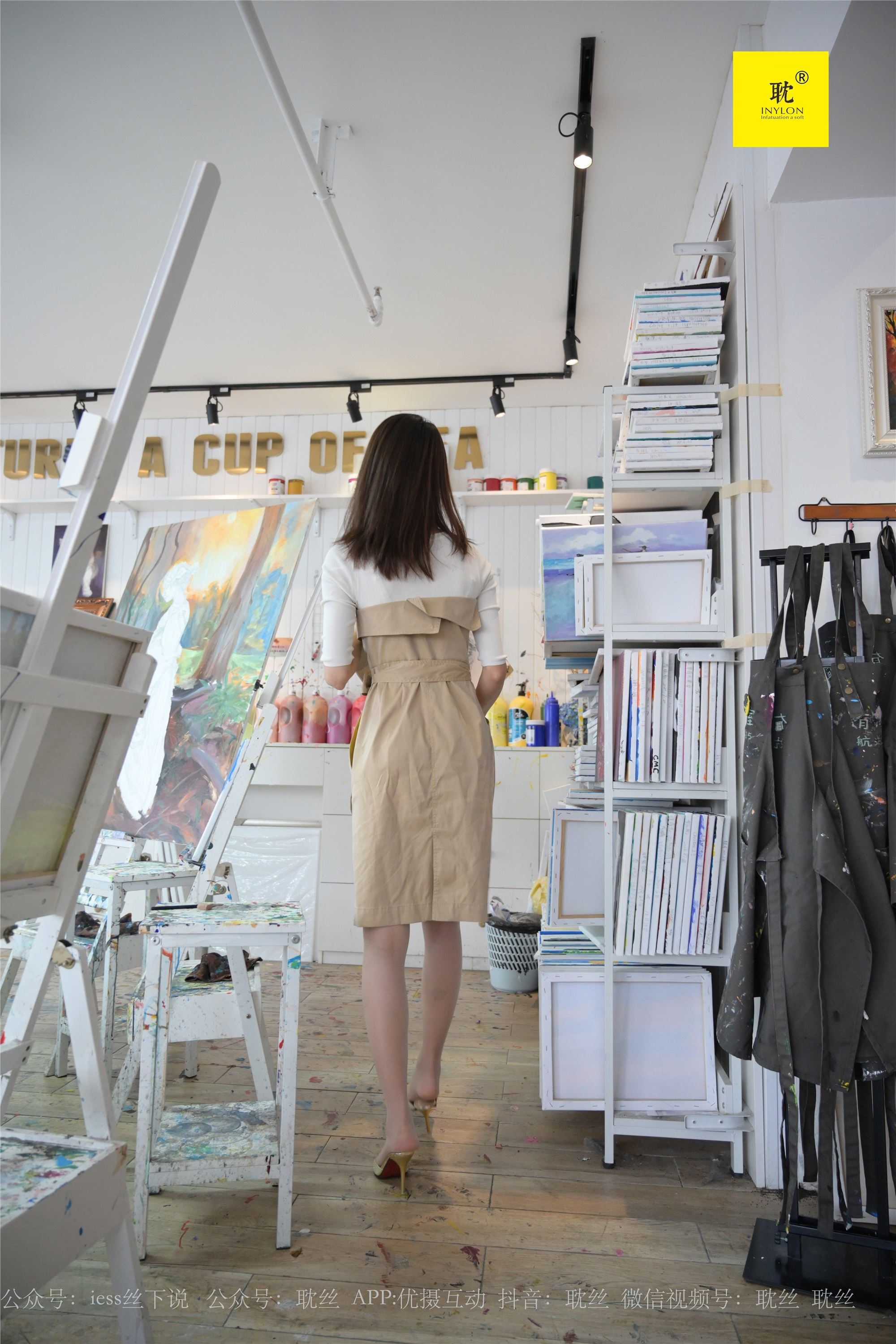 IESS异思趣向 028 耽丝 第N种幻想之《两位插班生的画室风波》② 婉萍